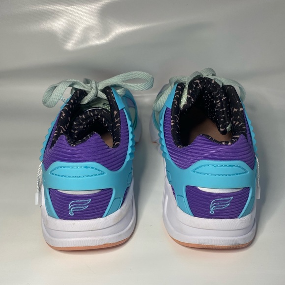 Fabletics colorful sneakers new blue purple green size 8 - Picture 10 of 12